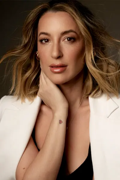 foto dra Kelly Brasileiro